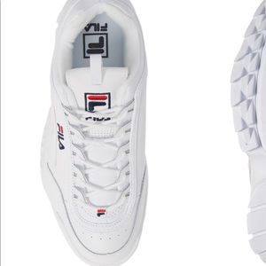 FILA women’s disrupter ii sneaker